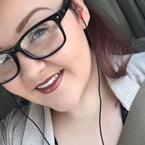 Meet your Posher, Katelyn